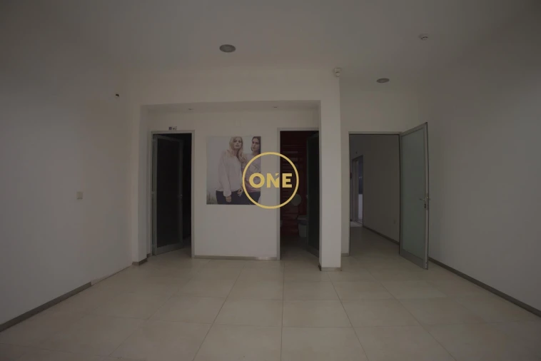 Armazém para Arrendamento em Silveiros e Rio Covo (Santa Eulália) Foto 17