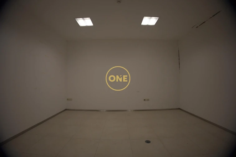 Armazém para Arrendamento em Silveiros e Rio Covo (Santa Eulália) Foto 15