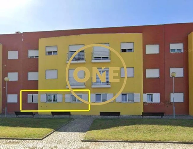 Apartamento T2 para Arrendamento em Charneca de Caparica e Sobreda Foto 2