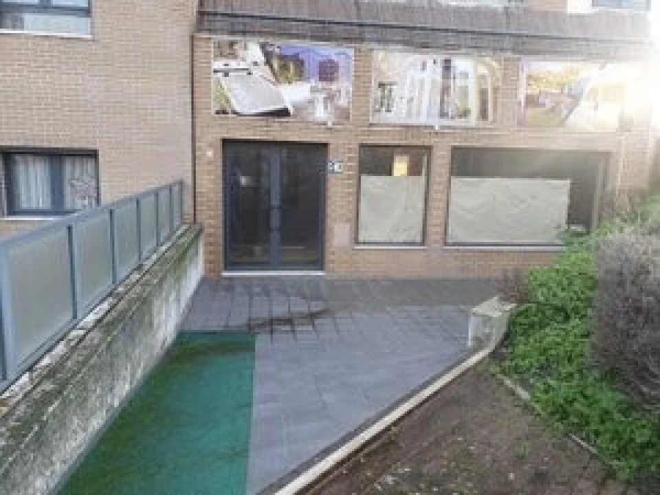 Loja para Venda em Odivelas Foto 2