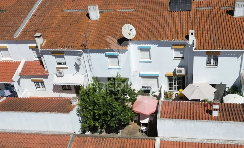 Moradia T4 para Venda em São Salvador e Santa Maria Foto 8