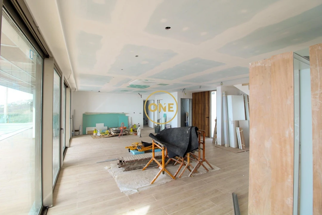 Moradia T4 para Venda em Tabua Foto 7