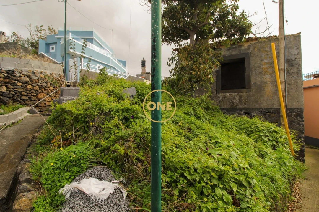 Moradia T4 para Venda em Tabua Foto 40