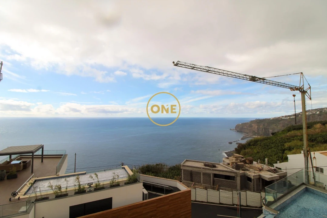 Moradia T4 para Venda em Tabua Foto 38