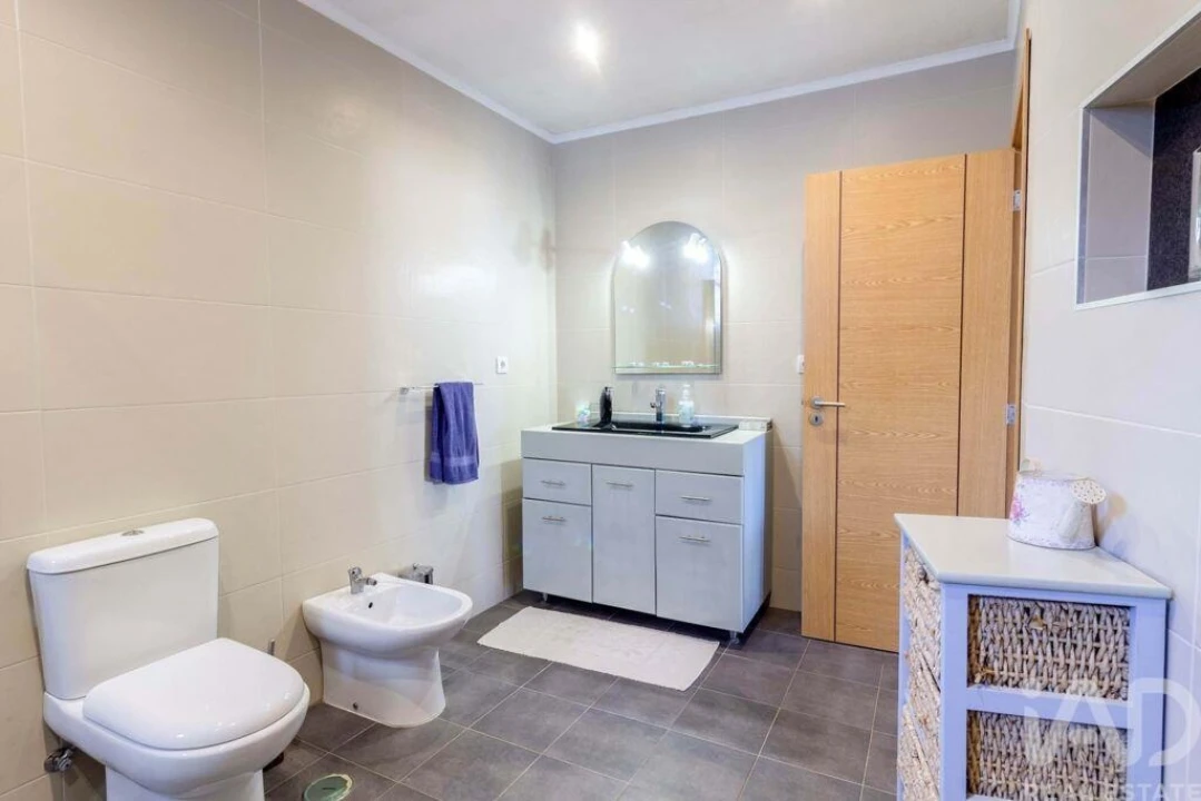 Negócio para Venda em Luz Foto 14