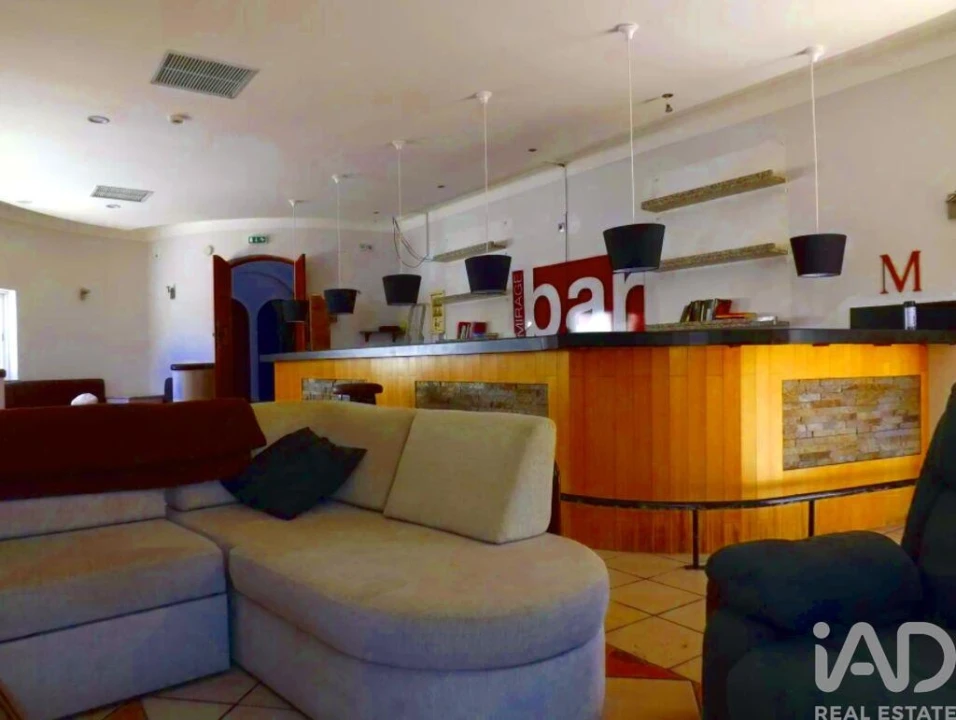 Negócio para Venda em Luz Foto 16