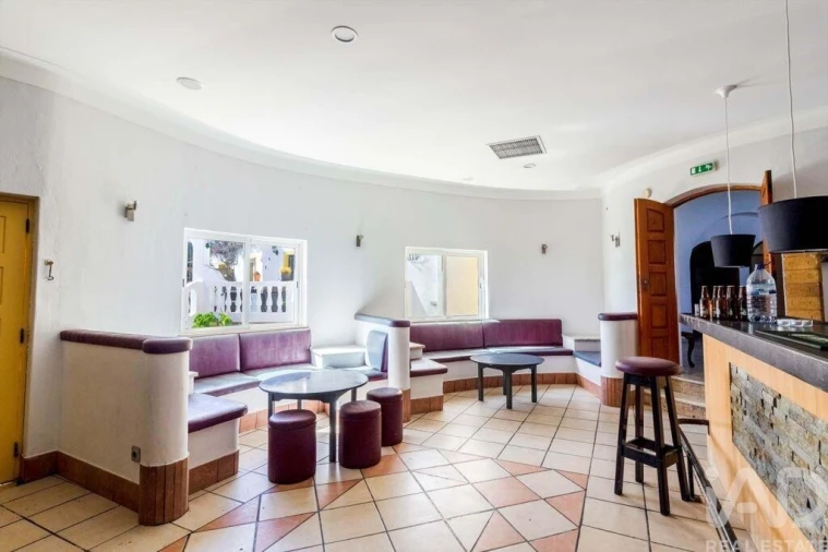 Negócio para Venda em Luz Foto 6