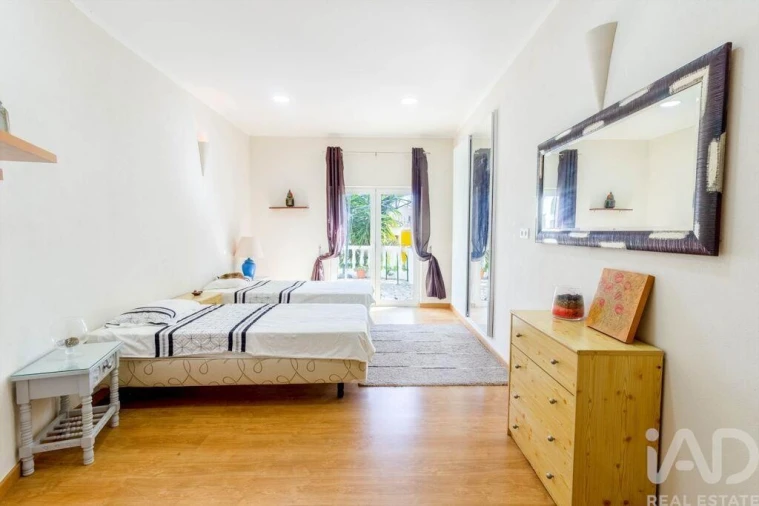 Negócio para Venda em Luz Foto 9