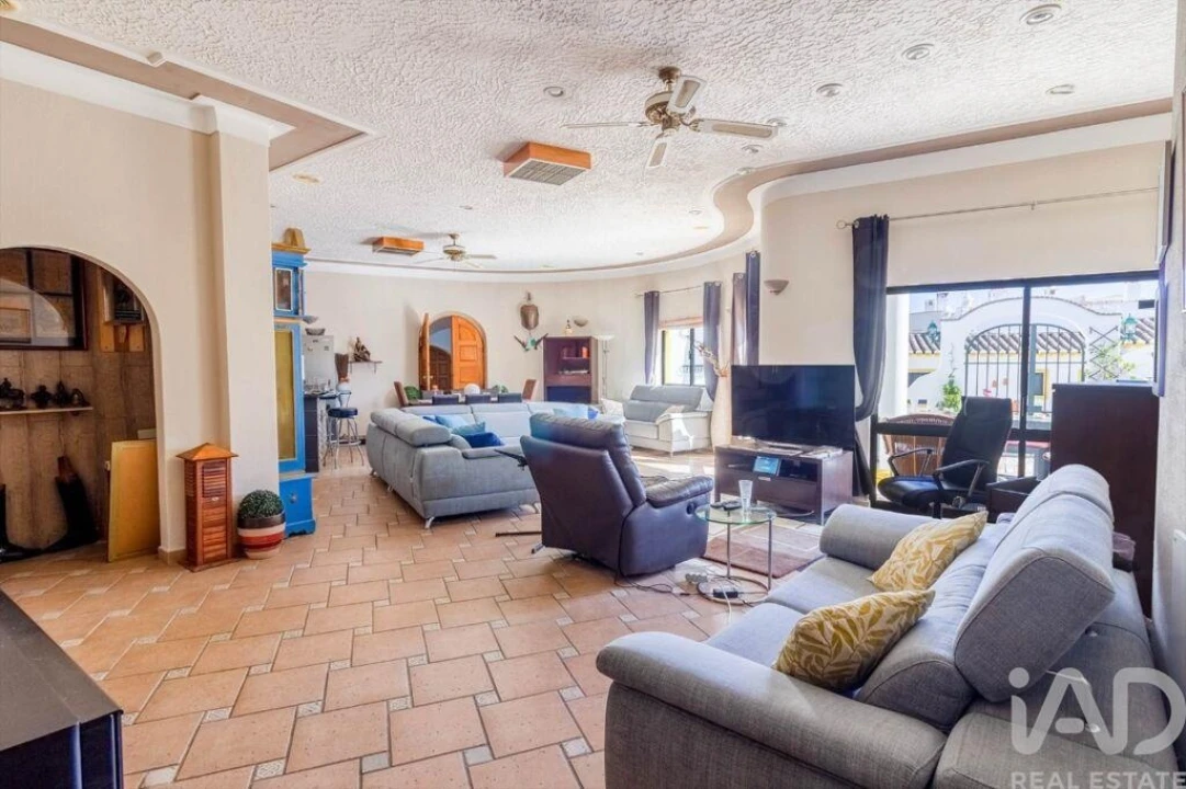 Negócio para Venda em Luz Foto 7