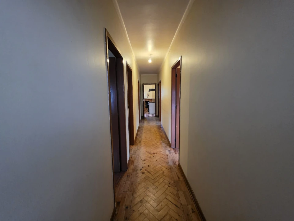 Moradia T4 para Venda em Cernache Foto 12