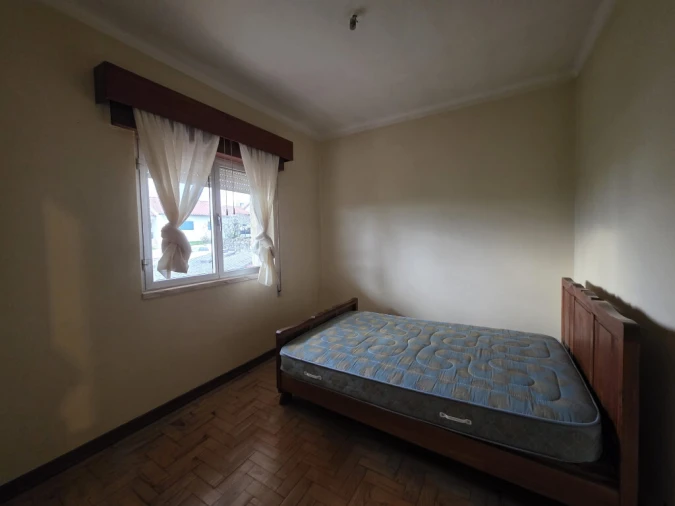 Moradia T4 para Venda em Cernache Foto 11