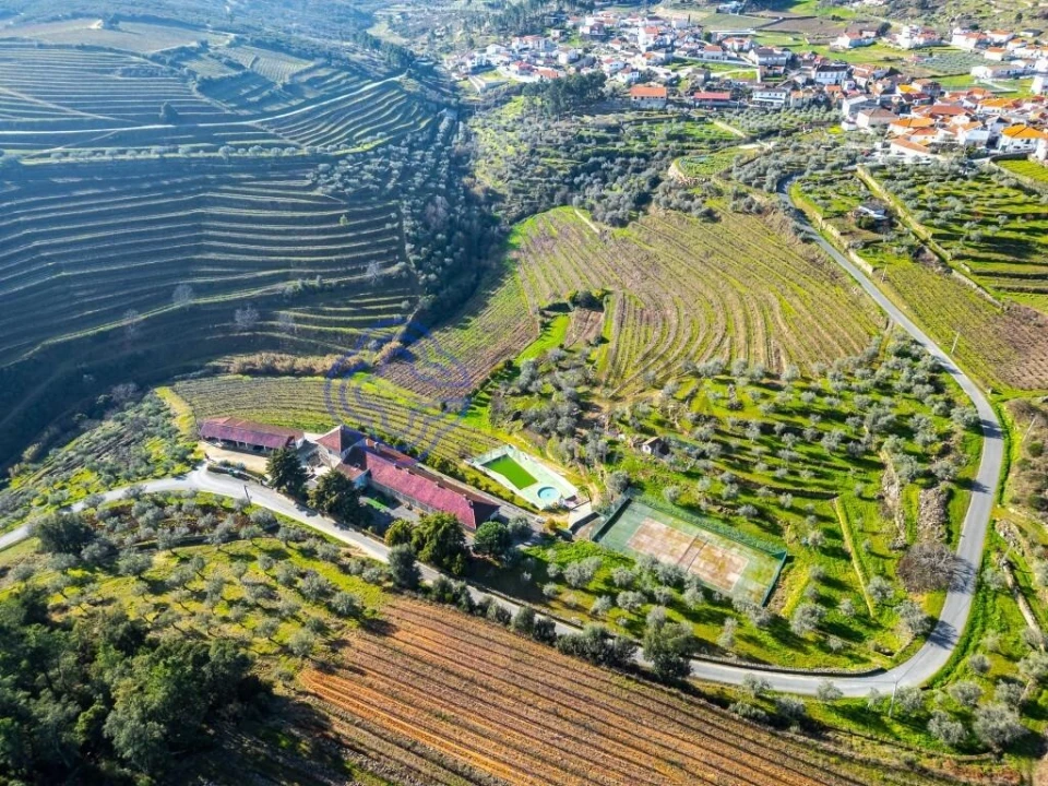 Quinta T9 para Venda em Santa Eugenia Foto 11