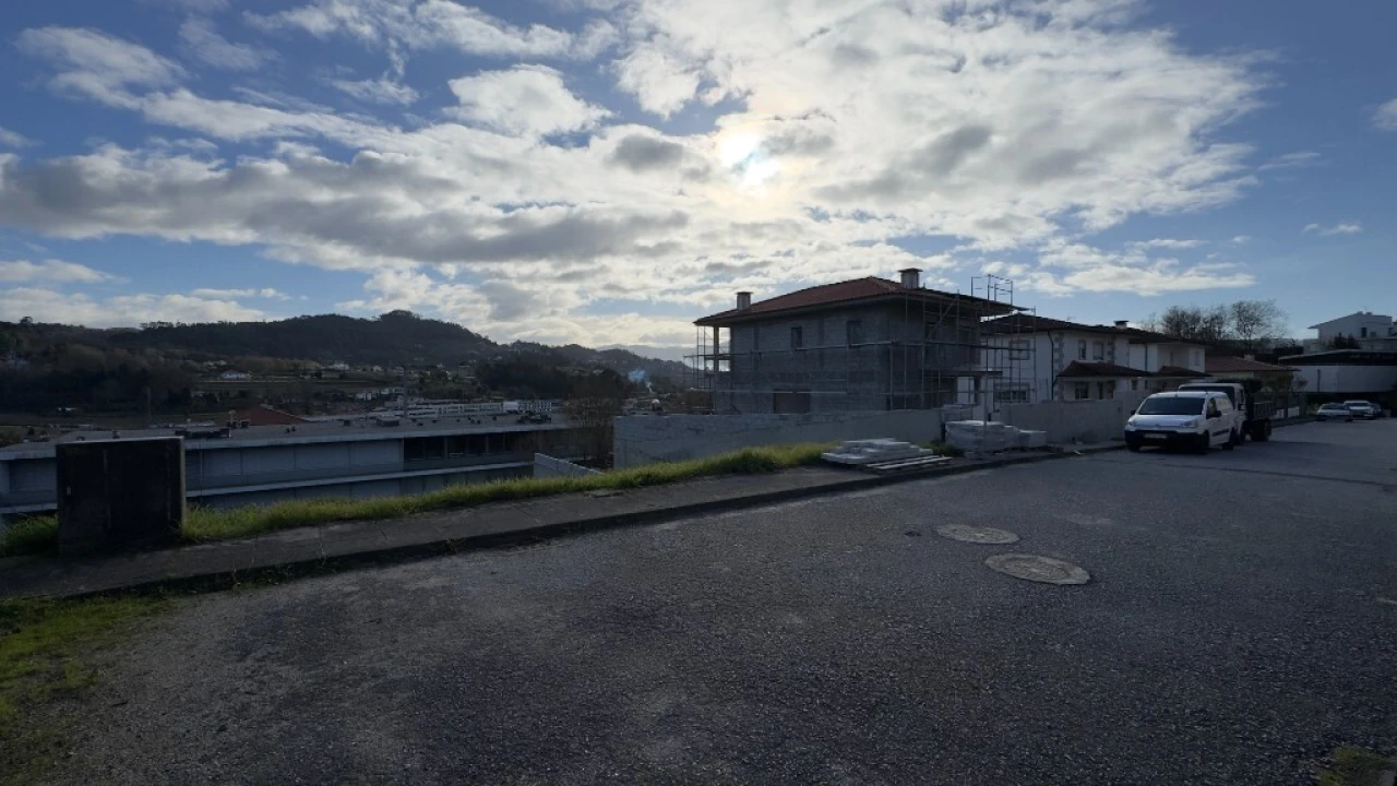 Terreno para Venda em Arcos de Valdevez (São Paio) e Giela Foto 5