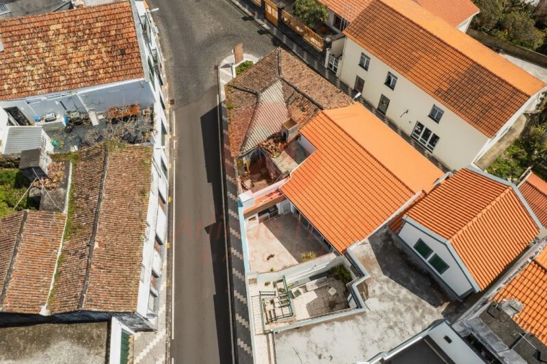 Moradia T3 para Venda em Velas (São Jorge) Foto 36