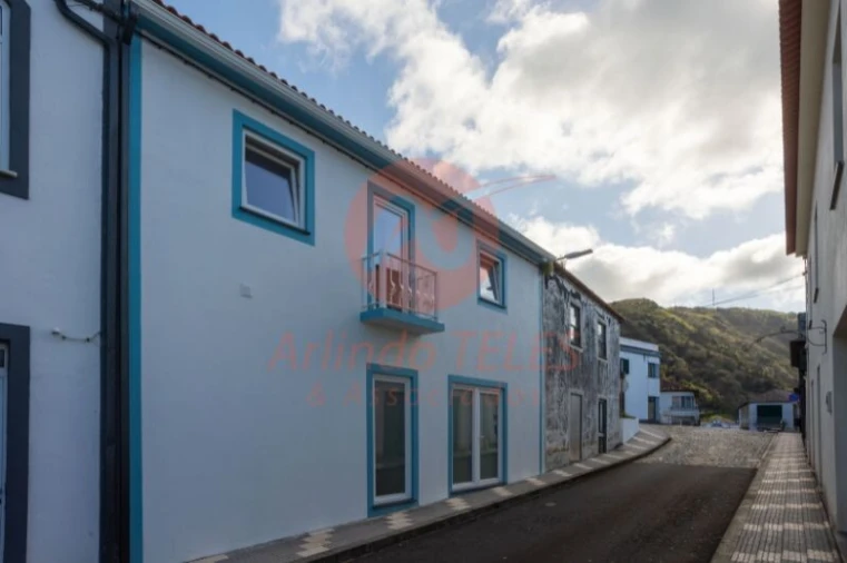 Moradia T3 para Venda em Velas (São Jorge) Foto 35