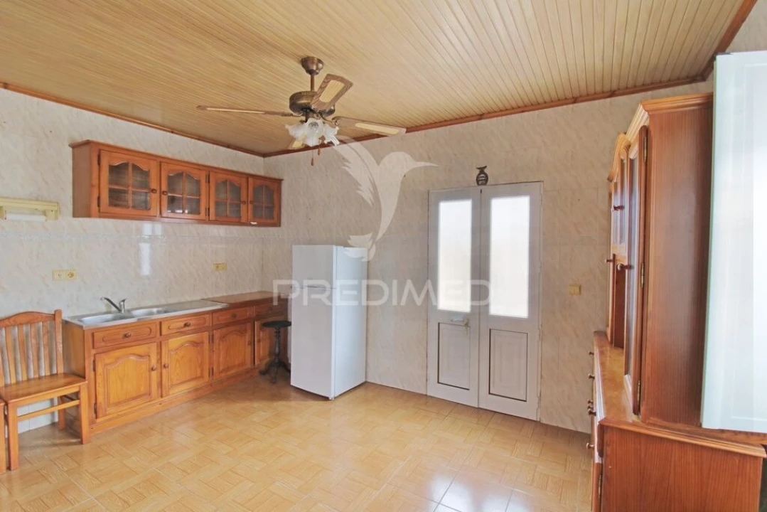 Moradia T2 para Venda em Fontinhas Foto 7