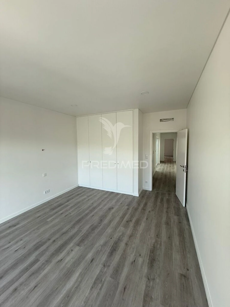 Moradia T2 para Venda em Santa Maria, São Pedro e Matacães Foto 14