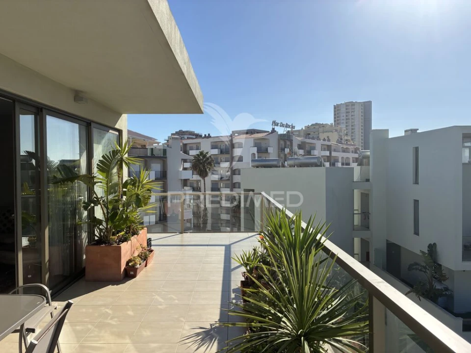 Apartamento T2 para Venda em Portimão Foto 3