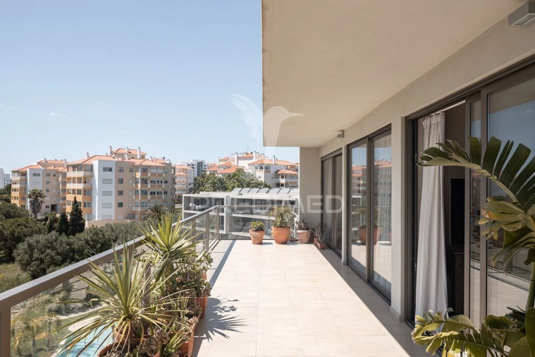 Apartamento T2 para Venda em Portimão Foto 1