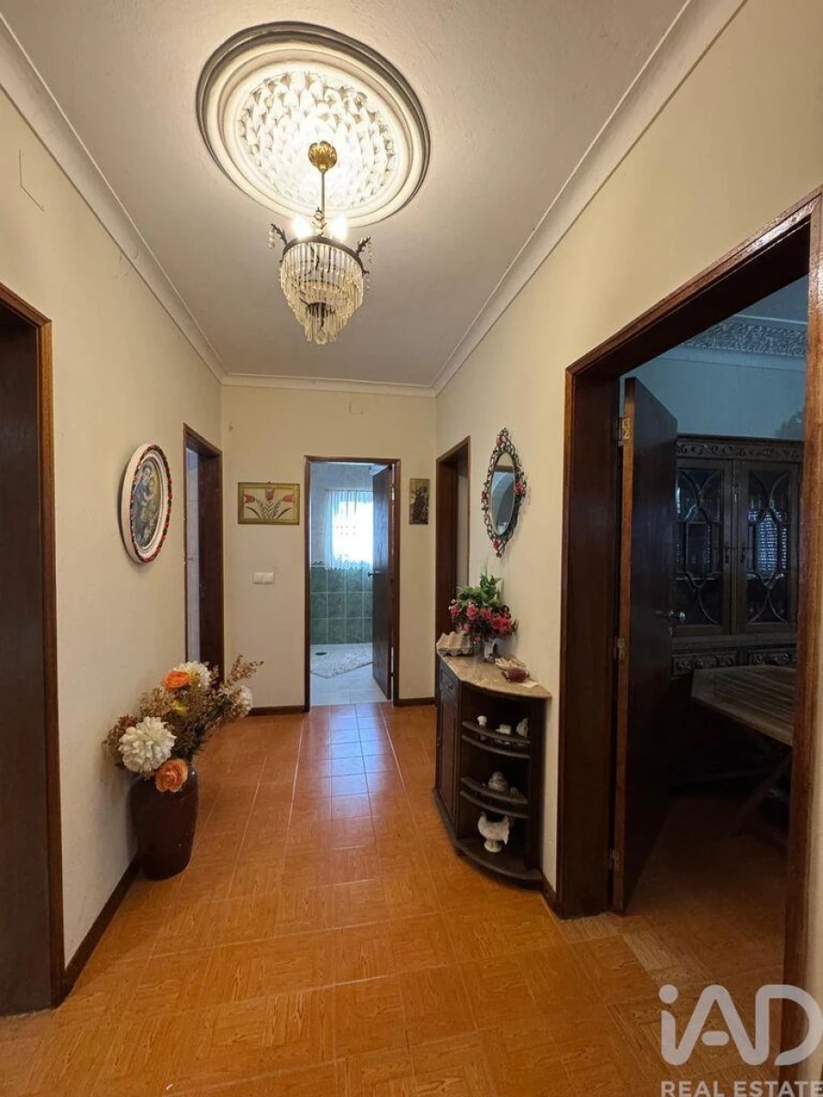 Quinta T2 para Venda em Fornelo do Monte Foto 3