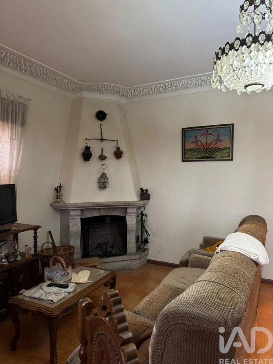 Quinta T2 para Venda em Fornelo do Monte Foto 6