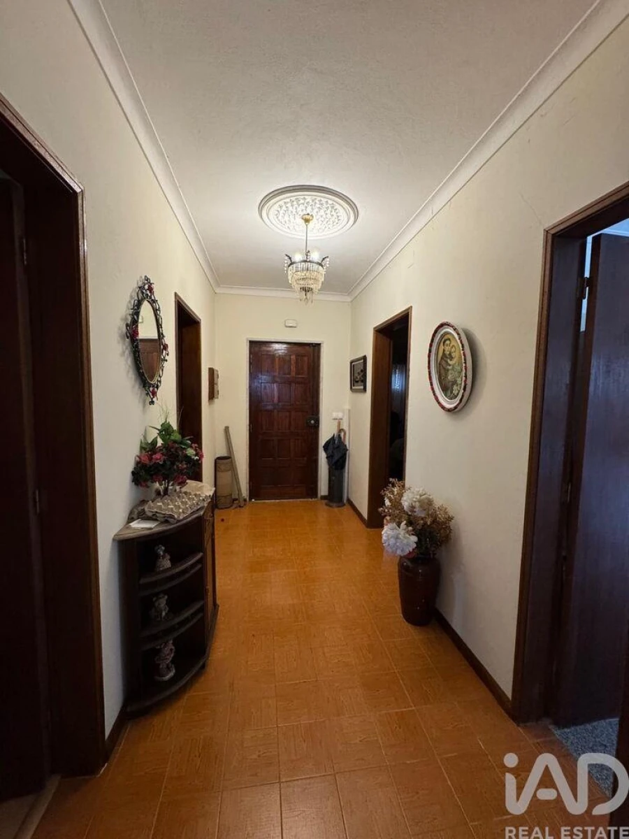 Quinta T2 para Venda em Fornelo do Monte Foto 4