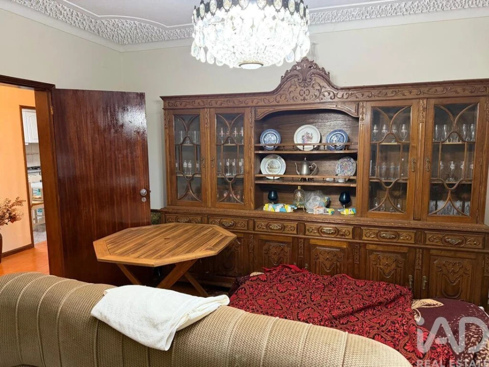 Quinta T2 para Venda em Fornelo do Monte Foto 13