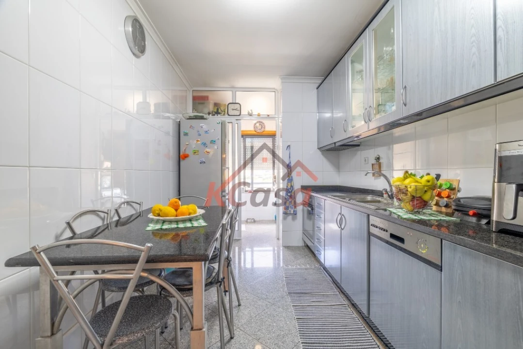 Apartamento T3 para Venda em Alfena Foto 6