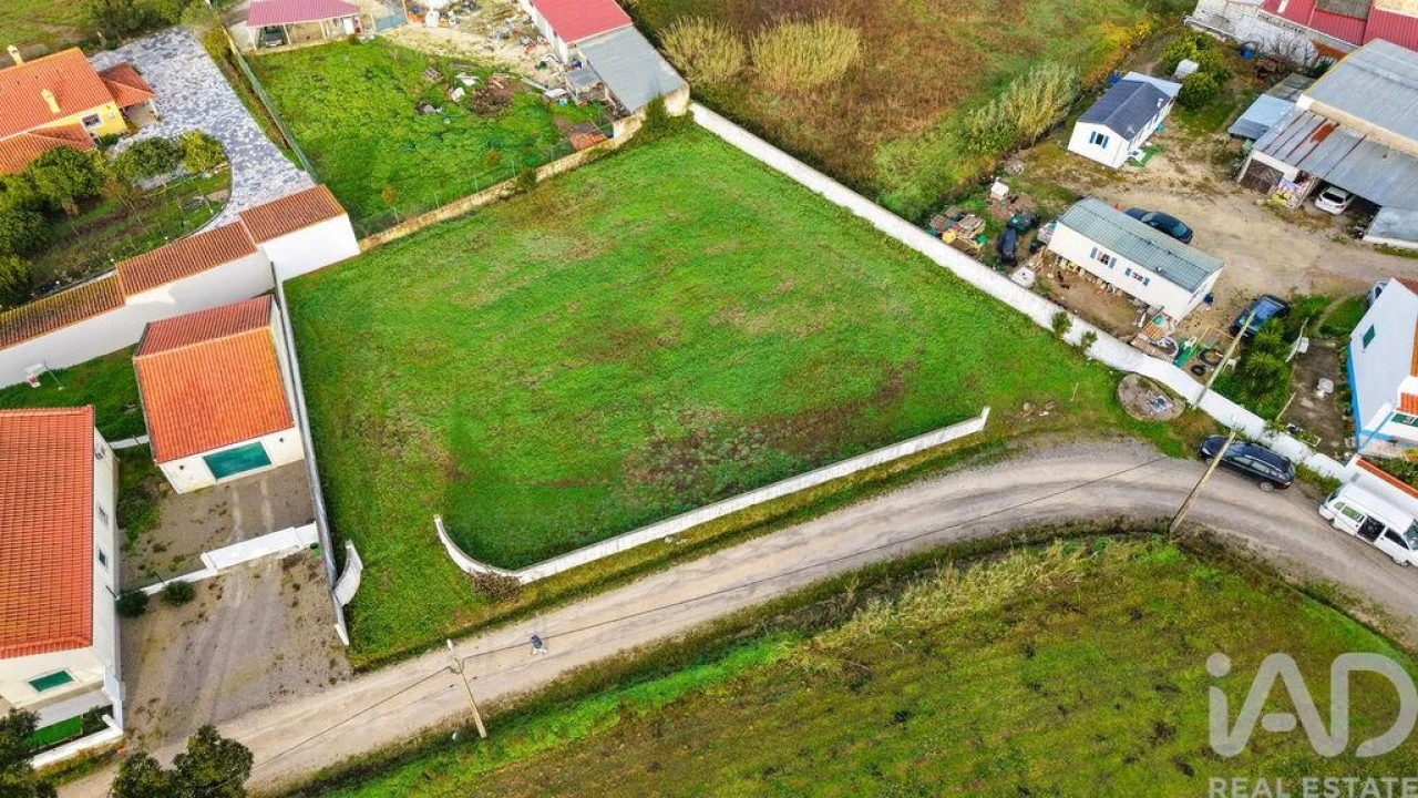 Terreno para Venda em Miragaia e Marteleira Foto 22