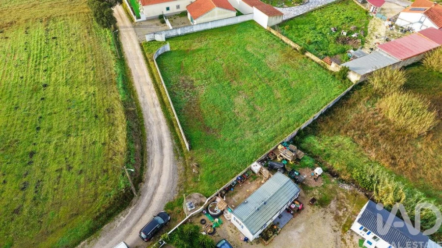 Terreno para Venda em Miragaia e Marteleira Foto 3