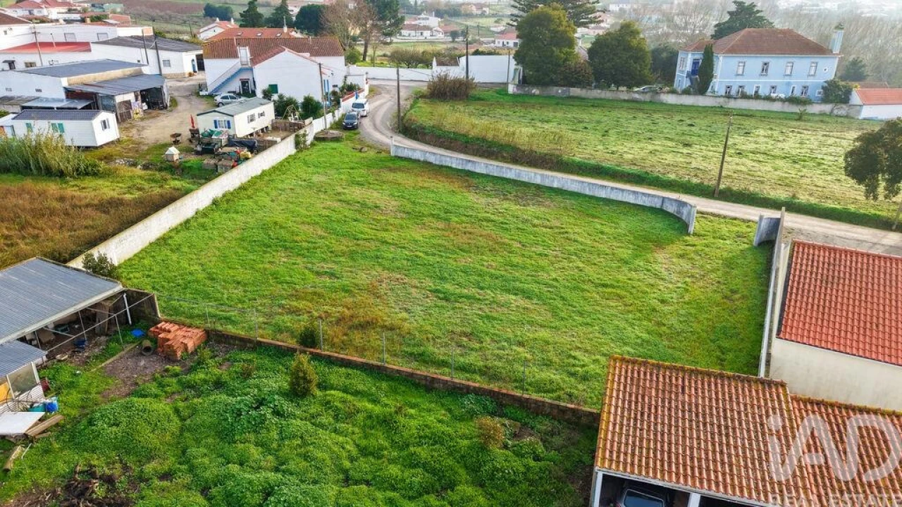 Terreno para Venda em Miragaia e Marteleira Foto 18