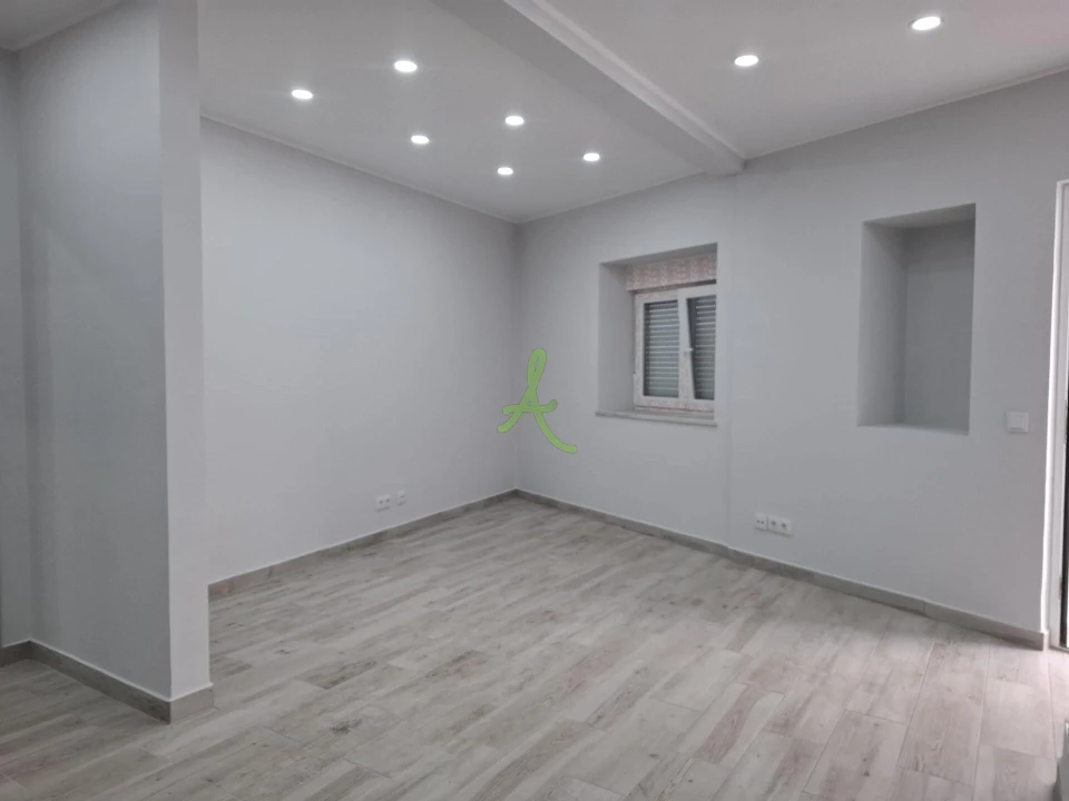 Moradia T2 para Venda em Lagoa e Carvoeiro Foto 6