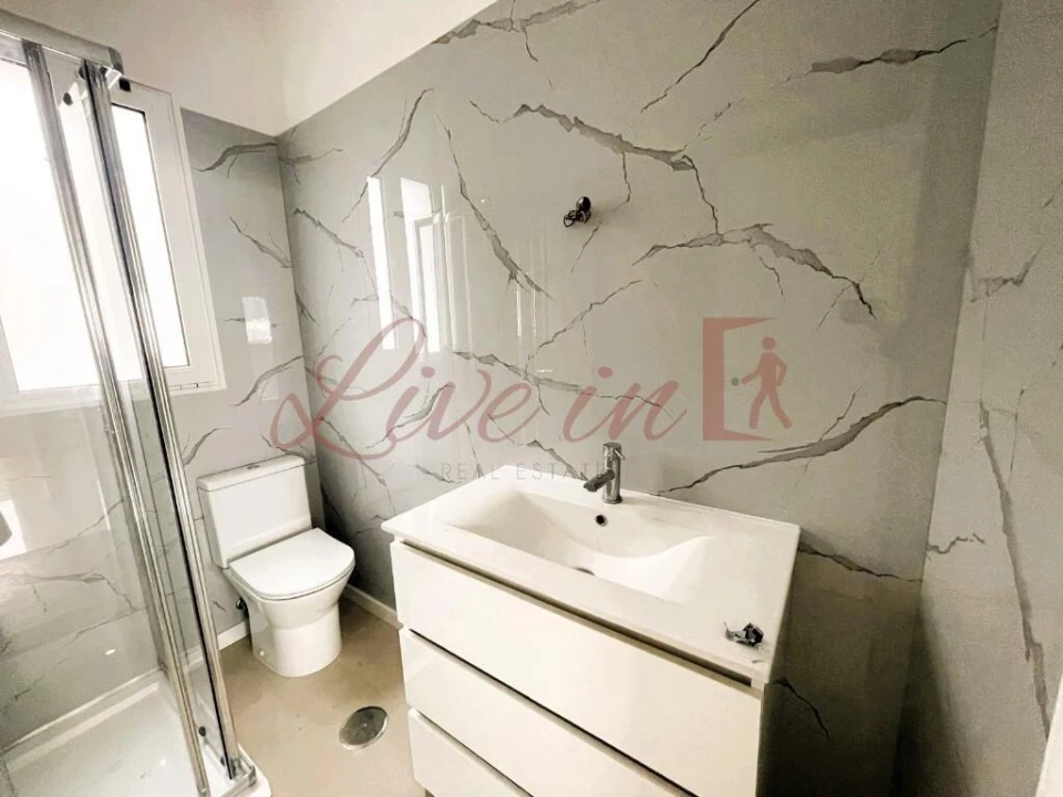 Moradia T3 para Venda em Santa Cruz Foto 9