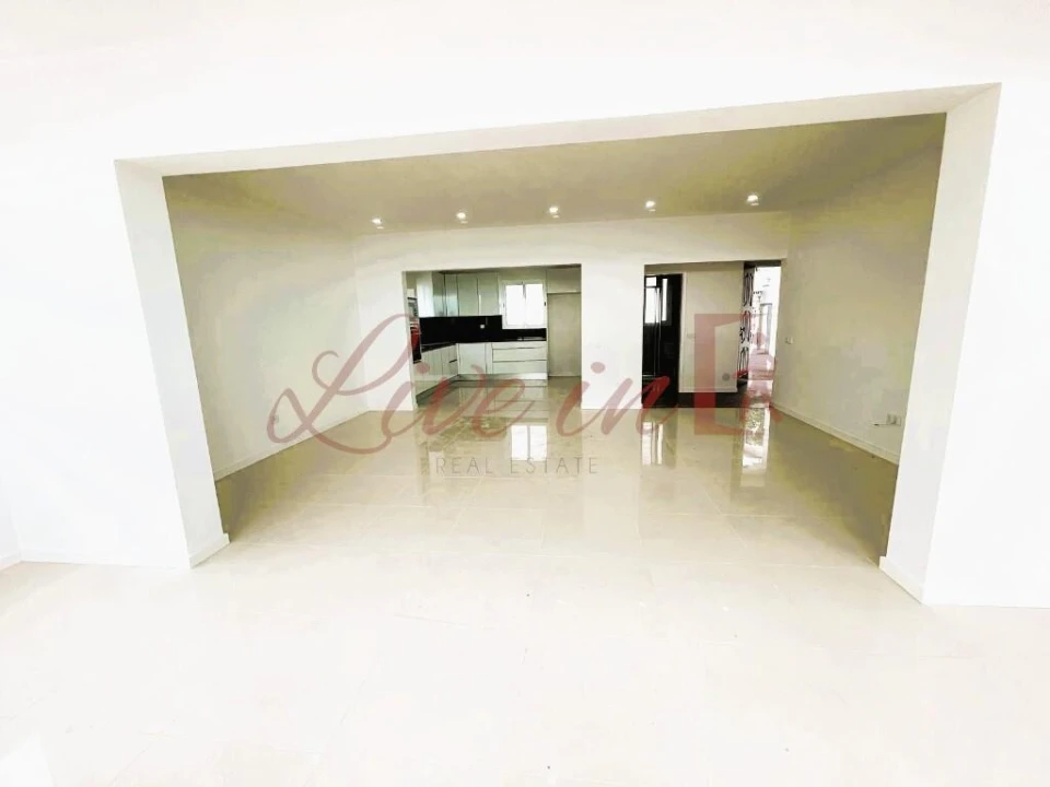 Moradia T3 para Venda em Santa Cruz Foto 7