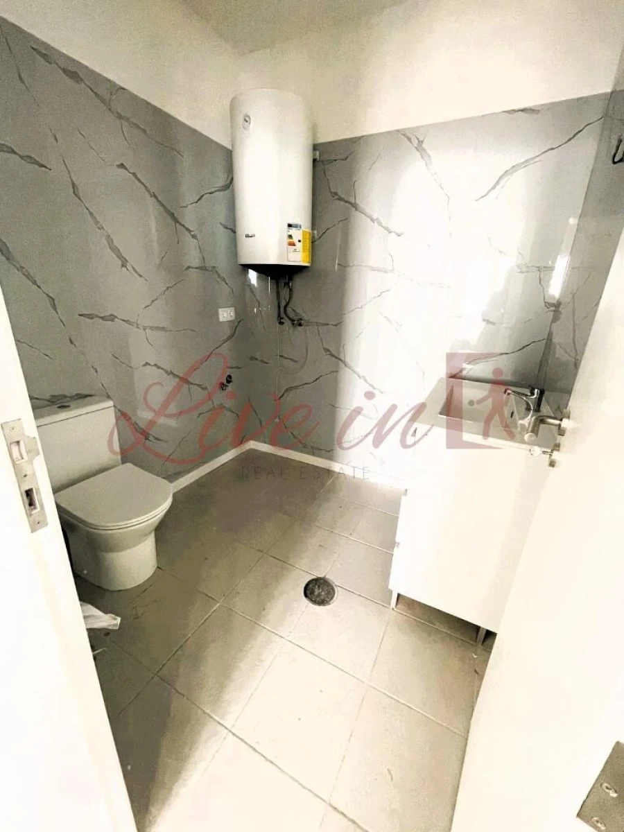 Moradia T3 para Venda em Santa Cruz Foto 21