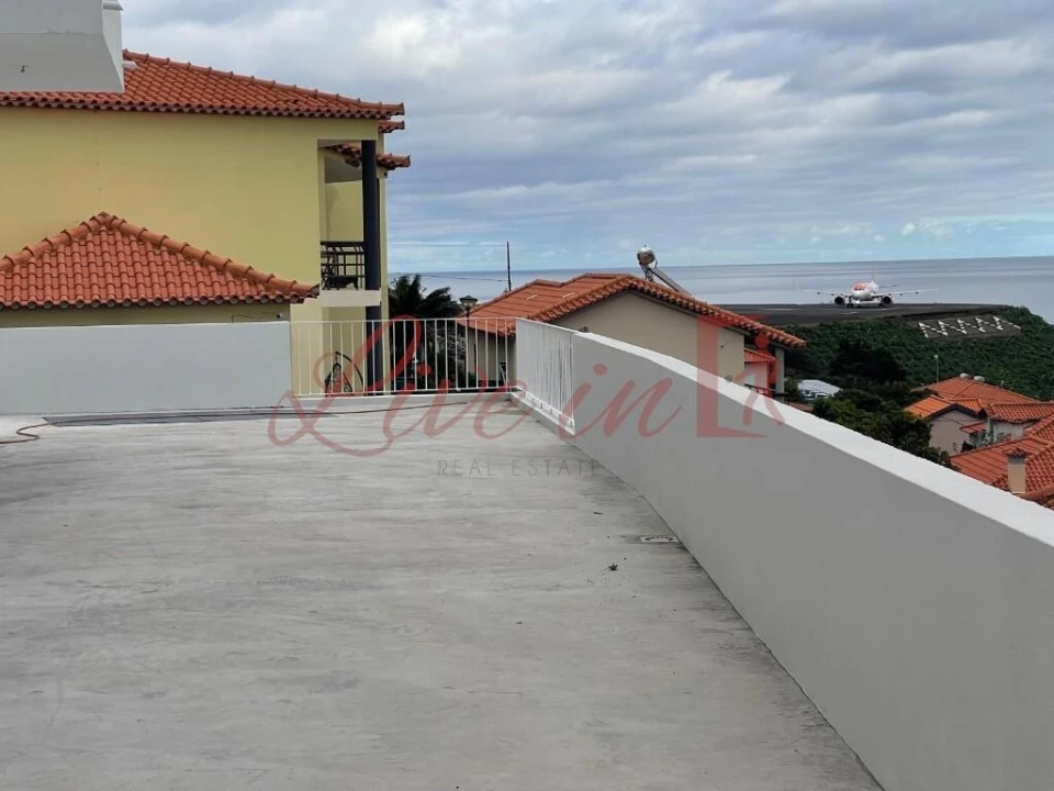 Moradia T3 para Venda em Santa Cruz Foto 24