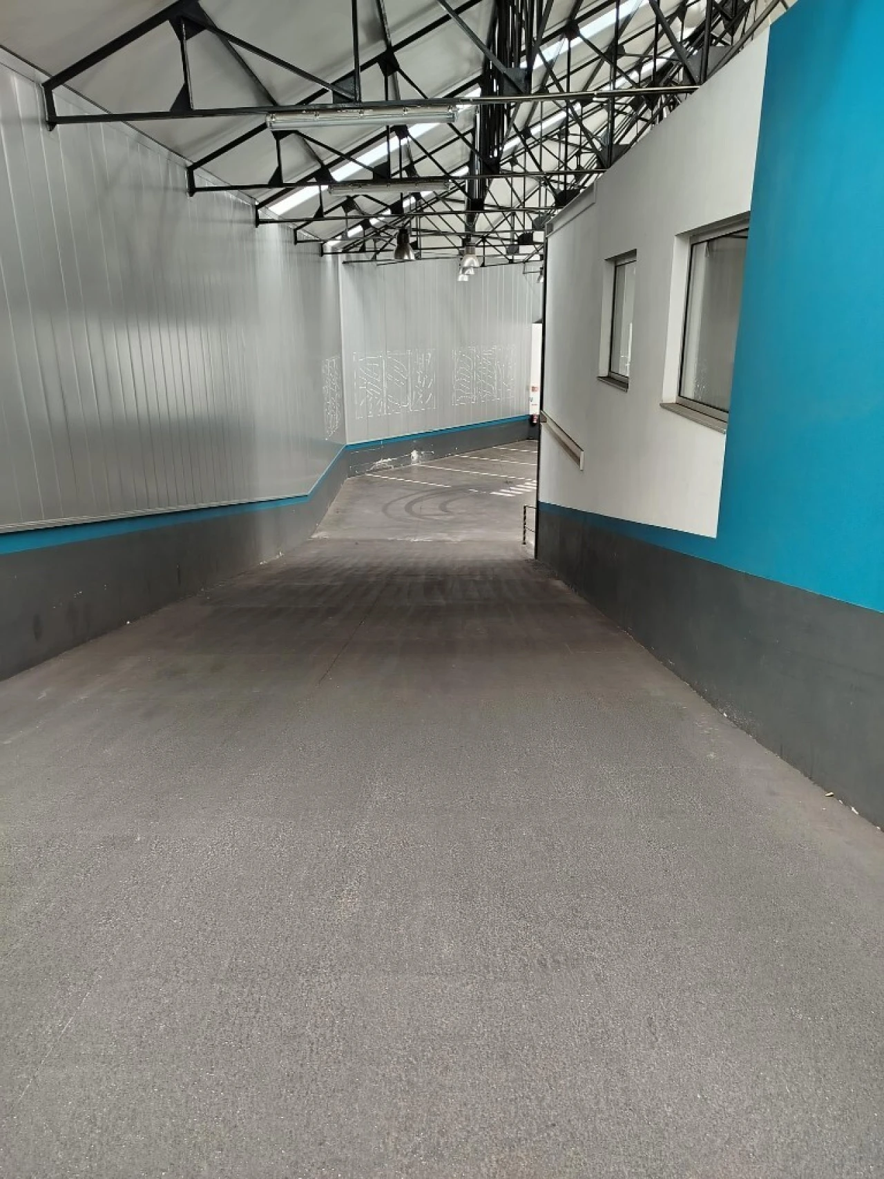 Armazém para Arrendamento em Sacavém e Prior Velho Foto 9