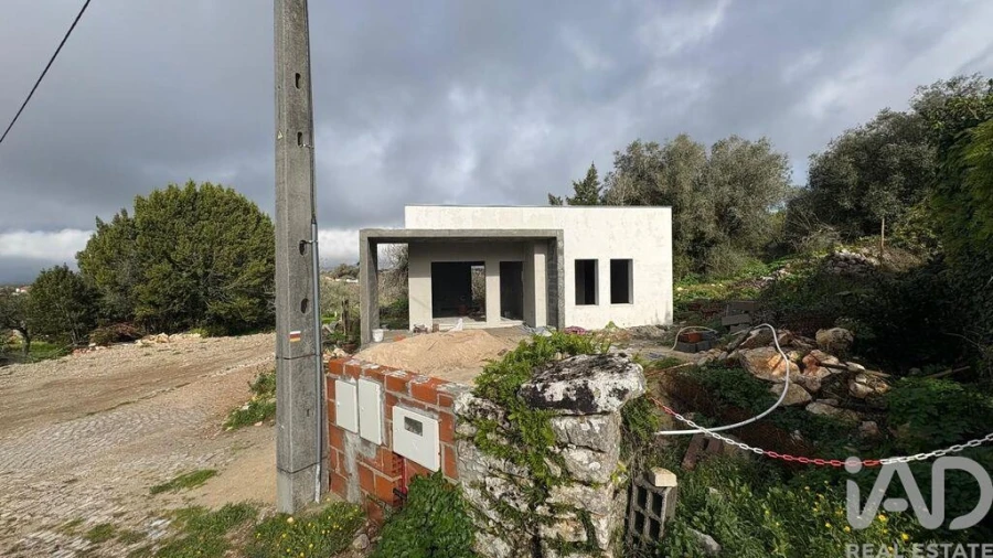 Moradia T2 para Venda em Chão de Couce Foto 15