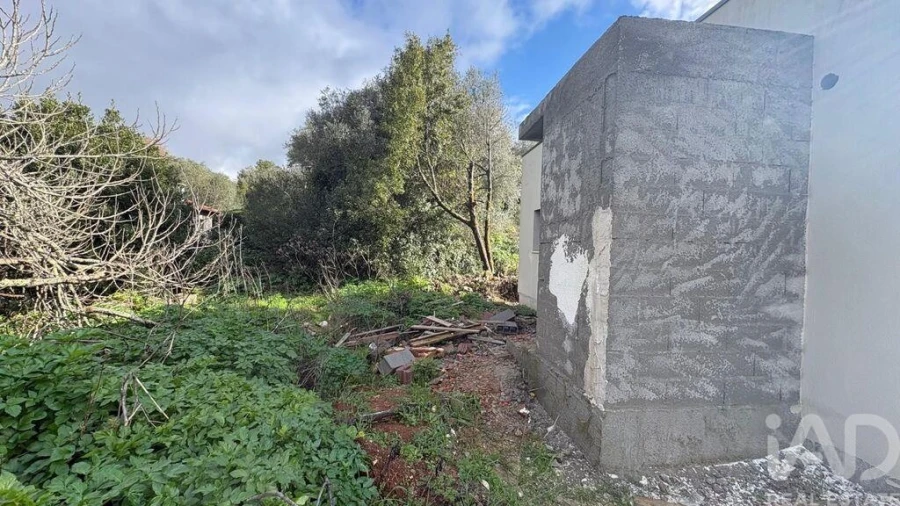 Moradia T2 para Venda em Chão de Couce Foto 17