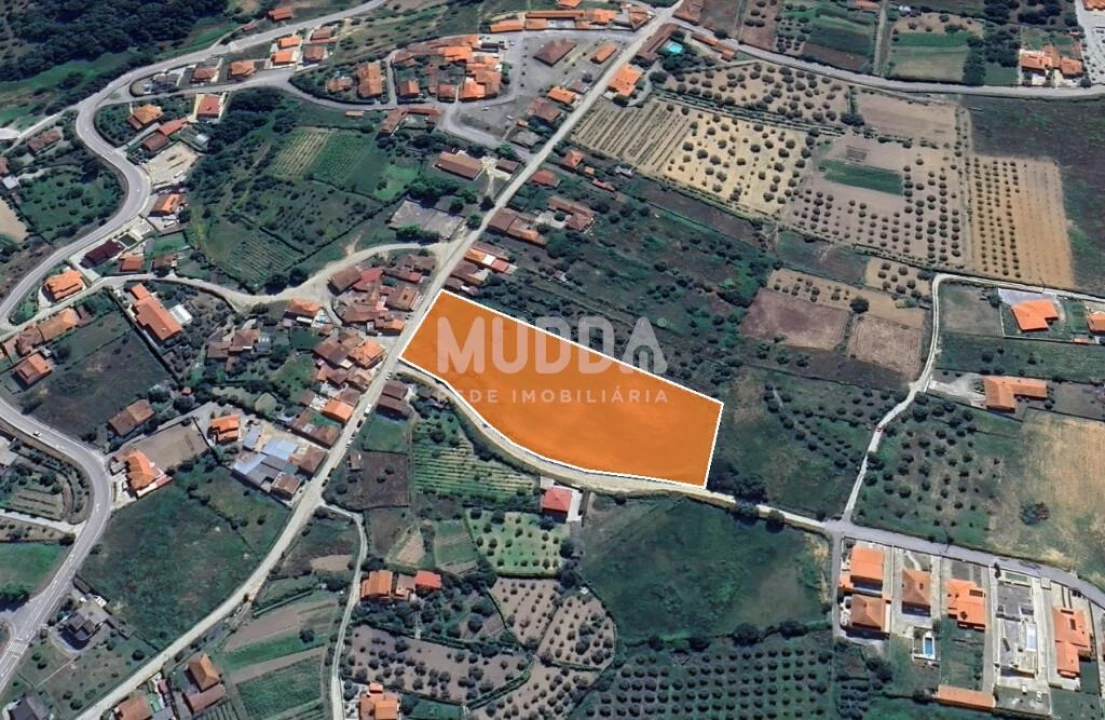 Terreno para Venda em Vilar de Nantes Foto 3