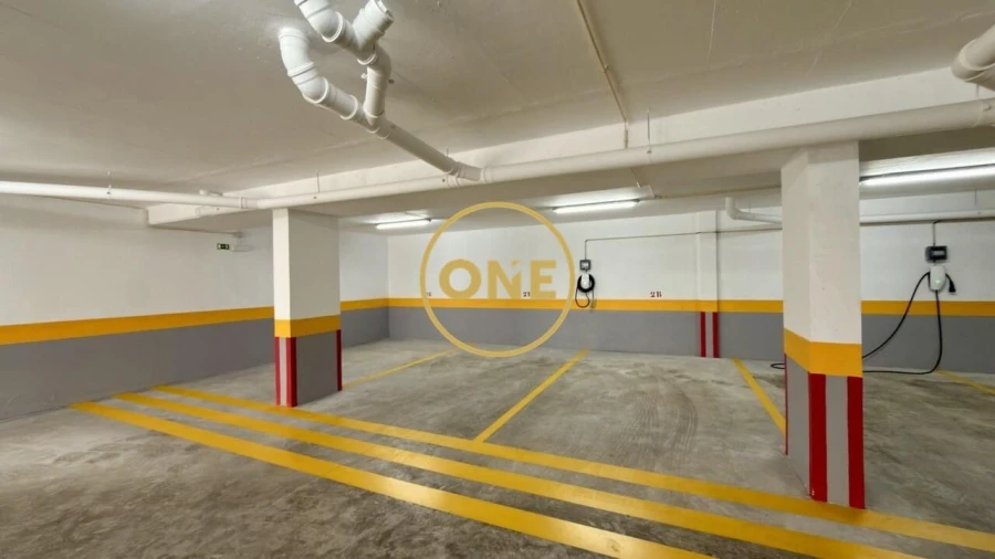 Apartamento T3 para Venda em Carcavelos e Parede Foto 55
