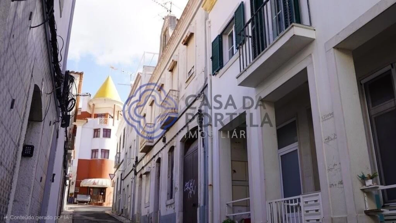 Prédio para Venda em Sesimbra (Santiago) Foto 1