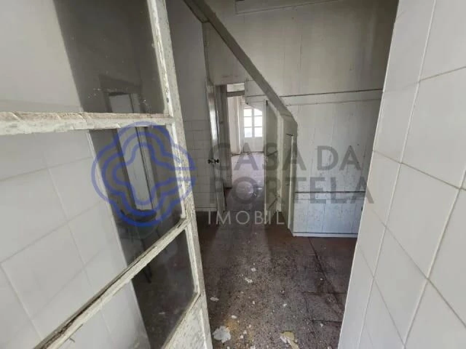 Prédio para Venda em Sesimbra (Santiago) Foto 11