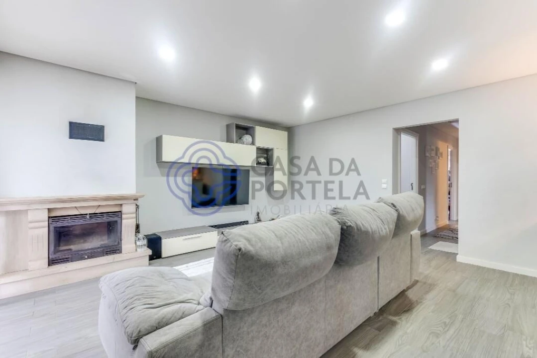 Apartamento T3 para Venda em Malta e Canidelo Foto 5