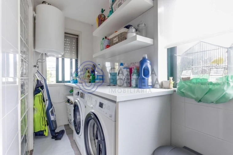 Apartamento T3 para Venda em Malta e Canidelo Foto 9