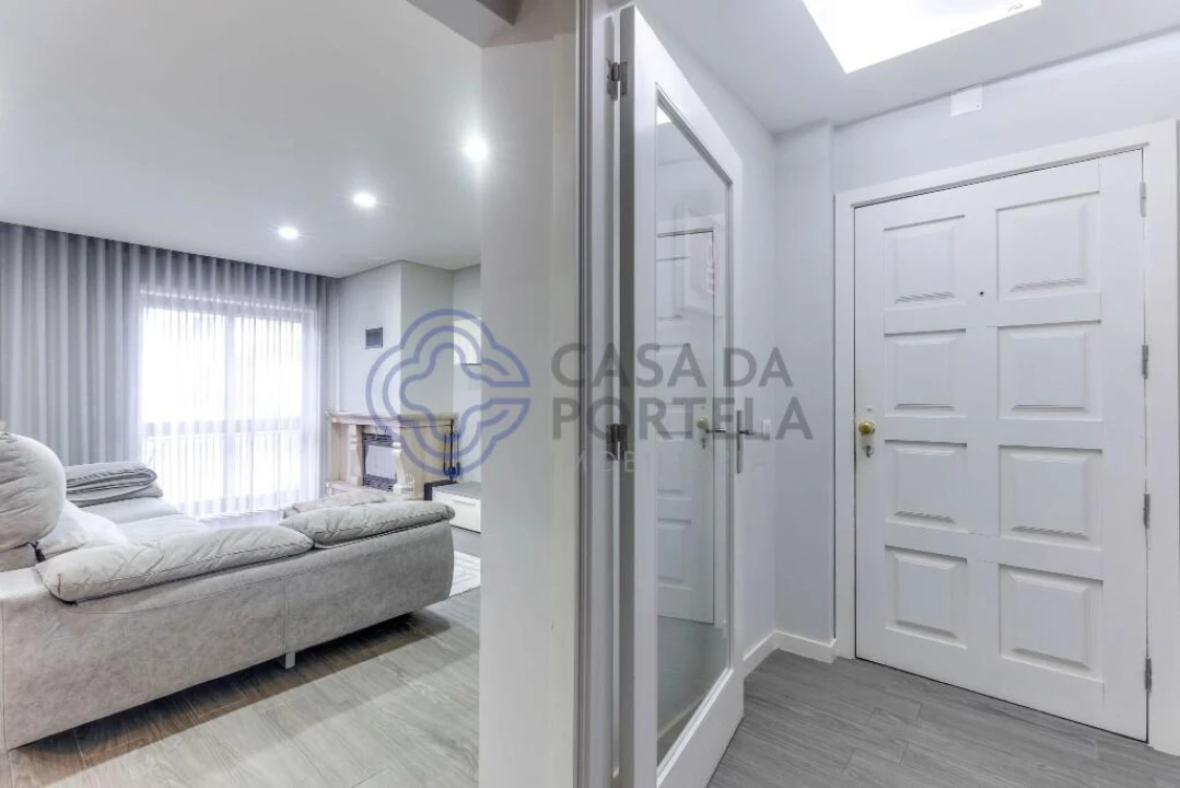 Apartamento T3 para Venda em Malta e Canidelo Foto 2