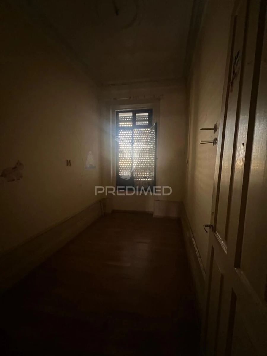 Prédio para Venda em Campanhã Foto 8