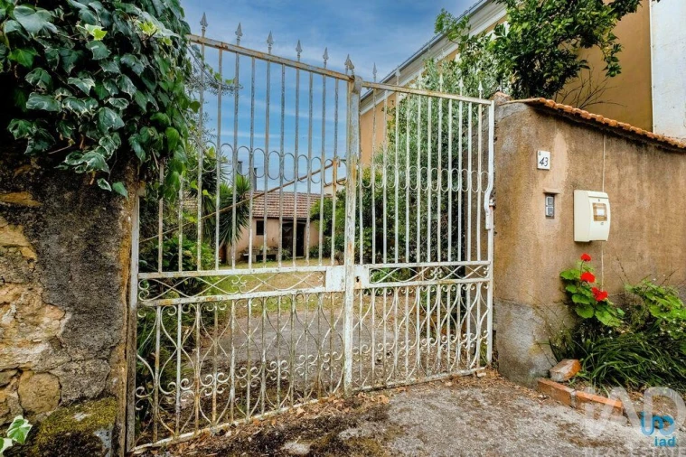 Moradia T4 para Venda em Oliveira do Mondego e Travanca do Mondego