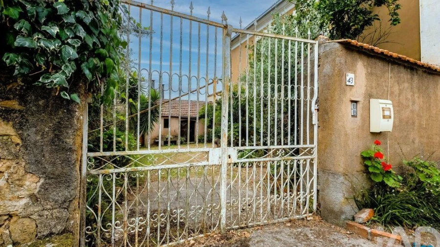 Moradia T4 para Venda em Oliveira do Mondego e Travanca do Mondego
