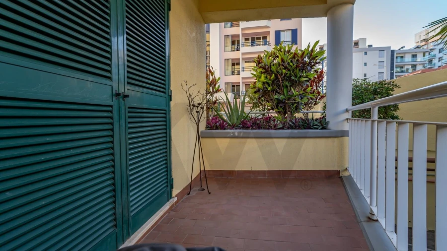 Apartamento T3 para Venda em São Martinho Foto 21
